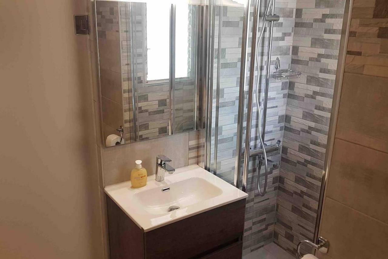 Cozy Luxury Apartment In The Heart Of Athens 8-1 외부 사진