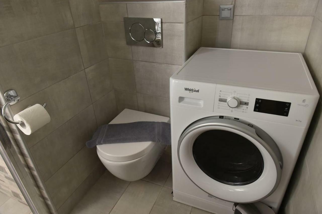 Cozy Luxury Apartment In The Heart Of Athens 8-1 외부 사진